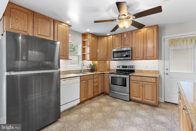 1404 RYAN RD, Fallston, MD 21047