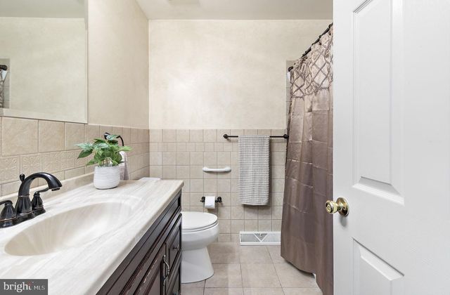 1404 RYAN RD, Fallston, MD 21047