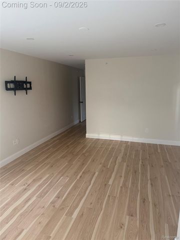 6821 Boulder Pointe dr, Washington Township, MI 48094