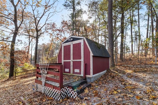 5004 Summer Ridge Road, Fayetteville, NC 28303