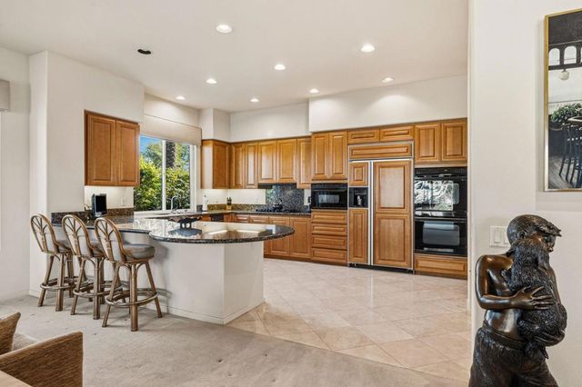 650 Gold Canyon Drive, Palm Desert, CA 92211