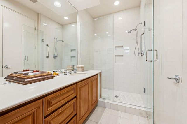 650 Gold Canyon Drive, Palm Desert, CA 92211