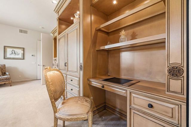 650 Gold Canyon Drive, Palm Desert, CA 92211