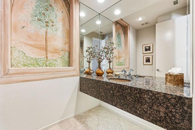 650 Gold Canyon Drive, Palm Desert, CA 92211