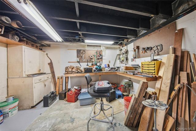 5003 Searsville Road, Pine Bush, NY 12566