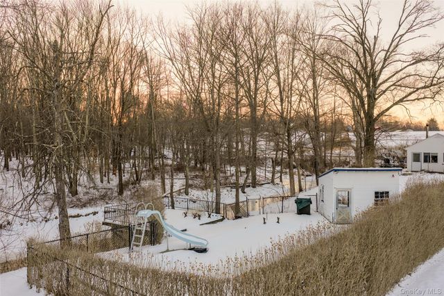 5003 Searsville Road, Pine Bush, NY 12566