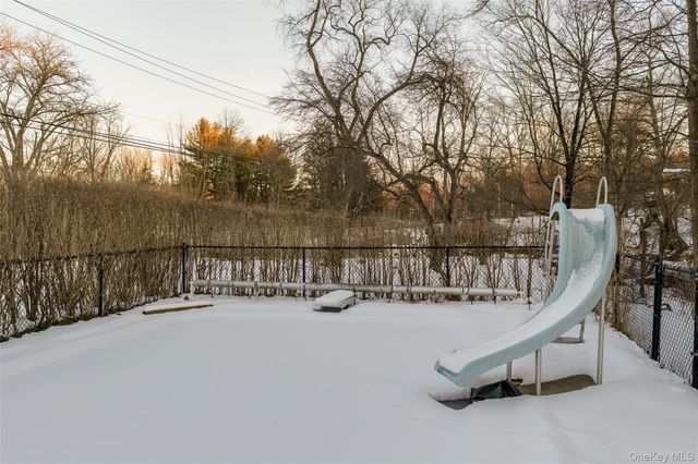 5003 Searsville Road, Pine Bush, NY 12566