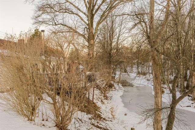 5003 Searsville Road, Pine Bush, NY 12566