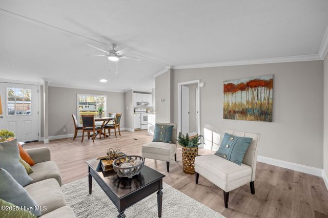 66 Willow Creek Lane, Whiteville, NC 28472