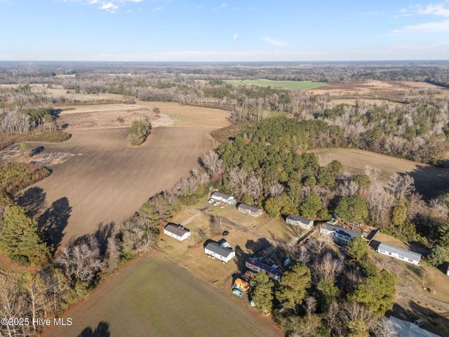 66 Willow Creek Lane, Whiteville, NC 28472