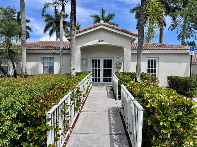 4989 SW 32nd Terrace, Dania Beach, FL 33312