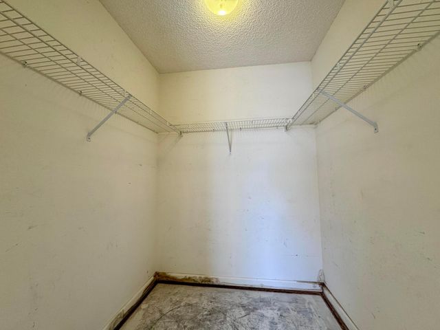 4989 SW 32nd Terrace, Dania Beach, FL 33312