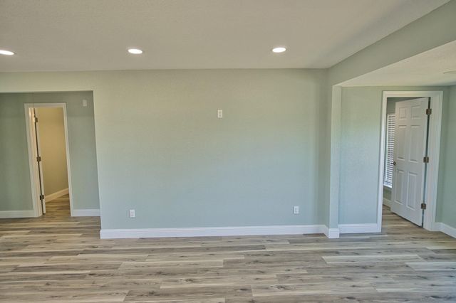 255 County Road 209, Sargent, TX 77414