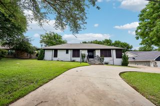 5209 Fairway Circle, De Cordova, TX 76049