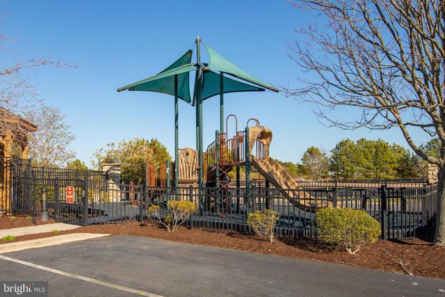 12209 OCEAN VISTA DR, Berlin, MD 21811