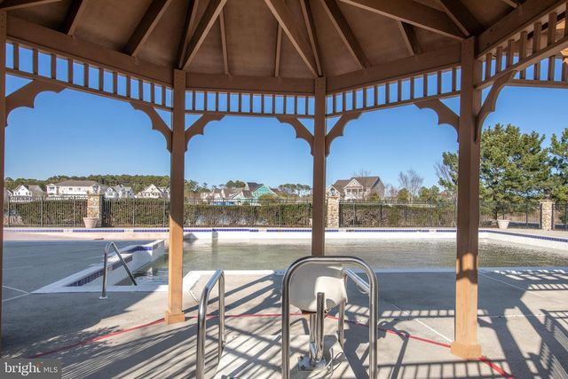 12209 OCEAN VISTA DR, Berlin, MD 21811