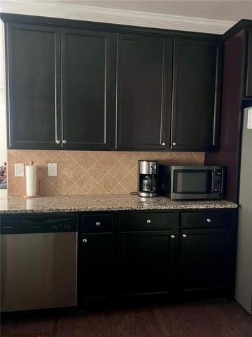 1343 Wilson Manor Circle, Lawrenceville, GA 30045
