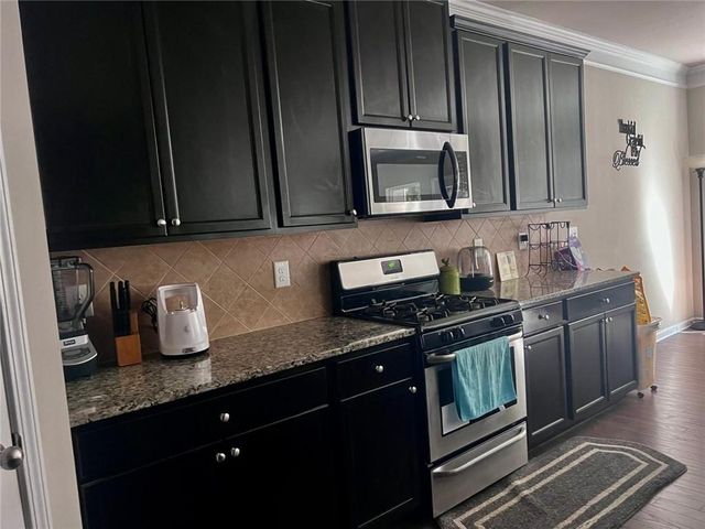 1343 Wilson Manor Circle, Lawrenceville, GA 30045