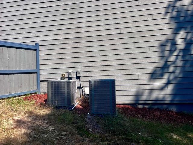 1343 Wilson Manor Circle, Lawrenceville, GA 30045