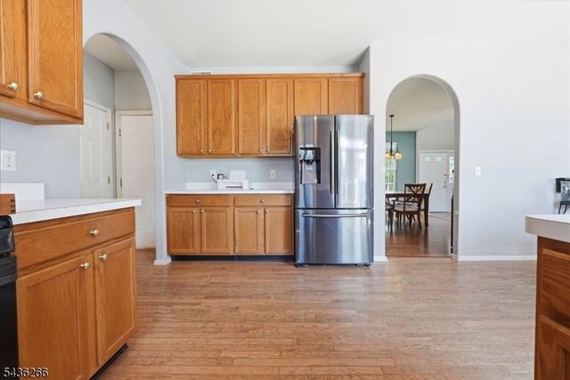 44 Haze Way, Lopatcong Twp., NJ 08865