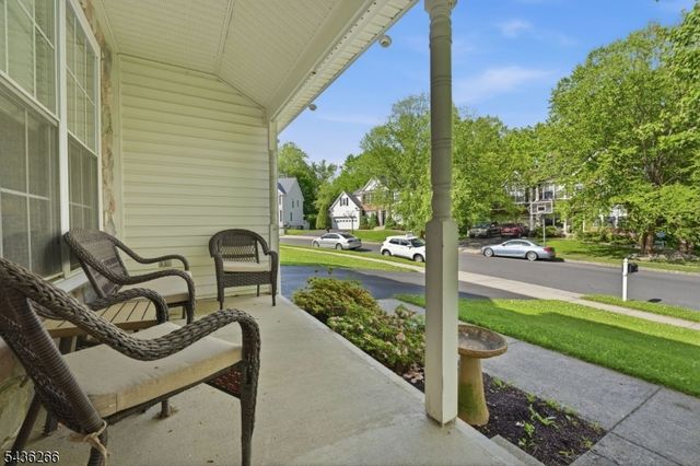 44 Haze Way, Lopatcong Twp., NJ 08865