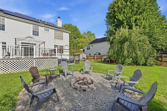44 Haze Way, Lopatcong Twp., NJ 08865