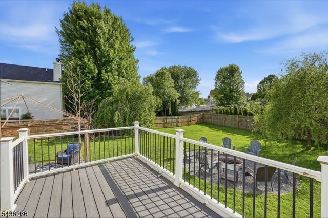 44 Haze Way, Lopatcong Twp., NJ 08865