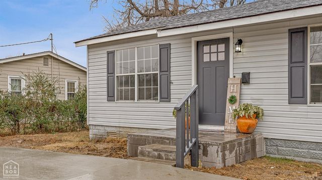 831 N 3rd Street, Paragould, AR 72450