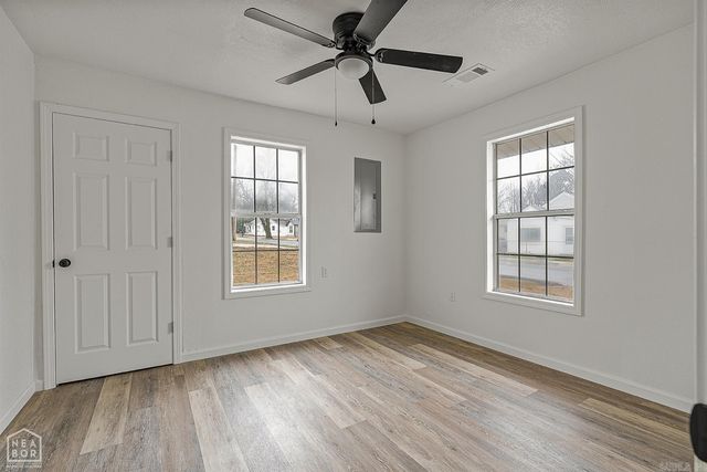 831 N 3rd Street, Paragould, AR 72450