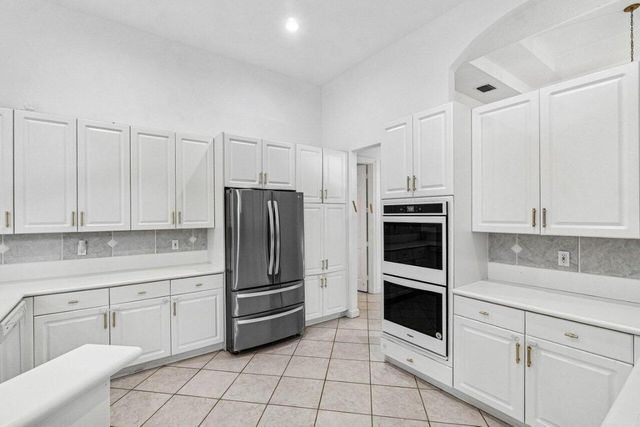 9641 Parkview Avenue, Boca Raton, FL 33428