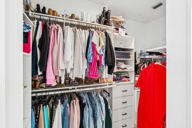 9641 Parkview Avenue, Boca Raton, FL 33428