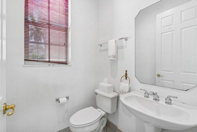 9641 Parkview Avenue, Boca Raton, FL 33428