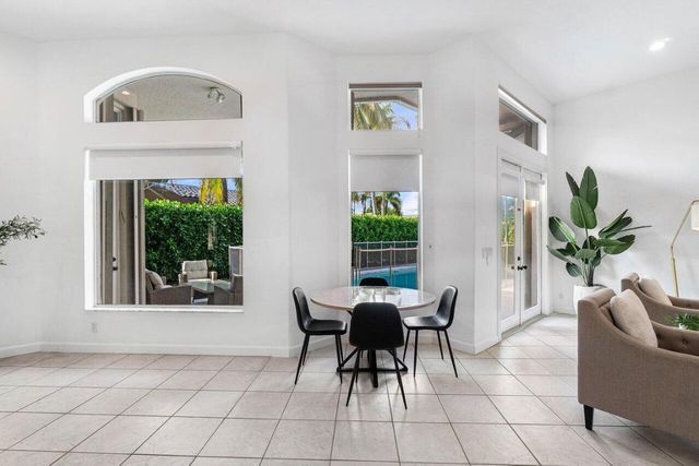 9641 Parkview Avenue, Boca Raton, FL 33428