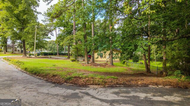 1956 Village Court, Snellville, GA 30078