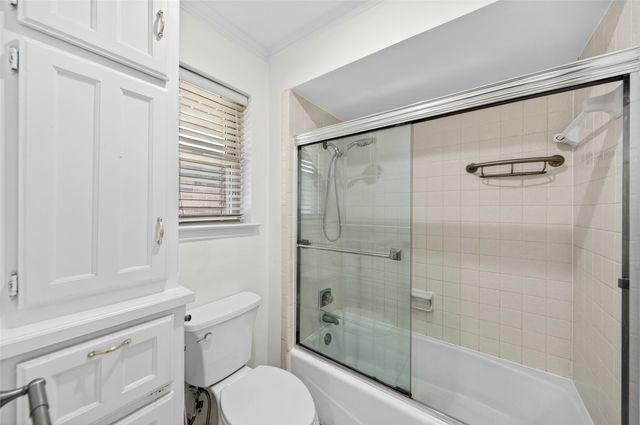 3908 Country Club Drive W, Irving, TX 75038