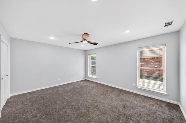 3908 Country Club Drive W, Irving, TX 75038