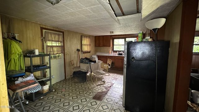 2407 West Walnut Street, Johnson City, TN 37614