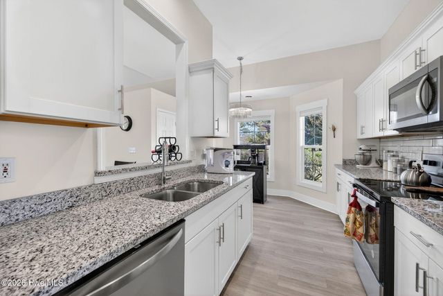 2032 White Road, Wilmington, NC 28411