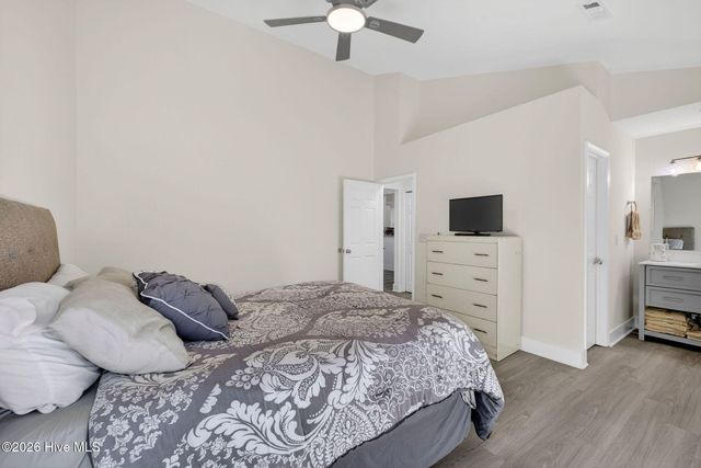 2032 White Road, Wilmington, NC 28411