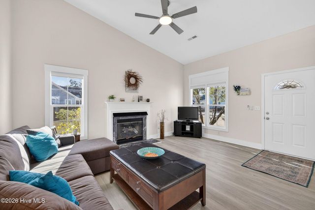 2032 White Road, Wilmington, NC 28411