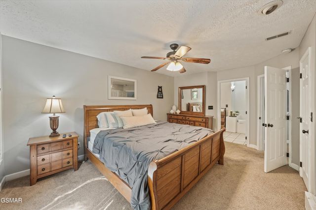 1110 Ski Mtn Road, Gatlinburg, TN 37738