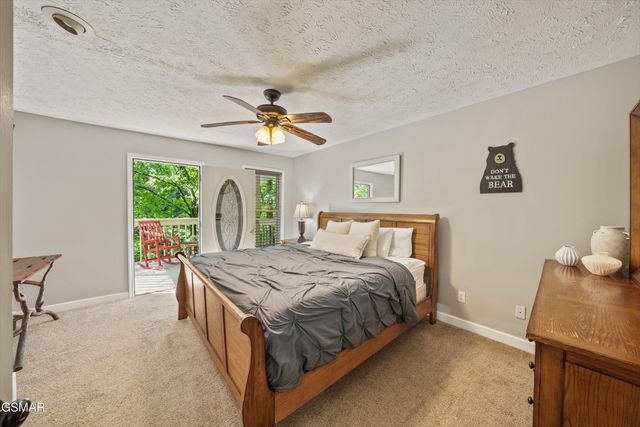 1110 Ski Mtn Road, Gatlinburg, TN 37738