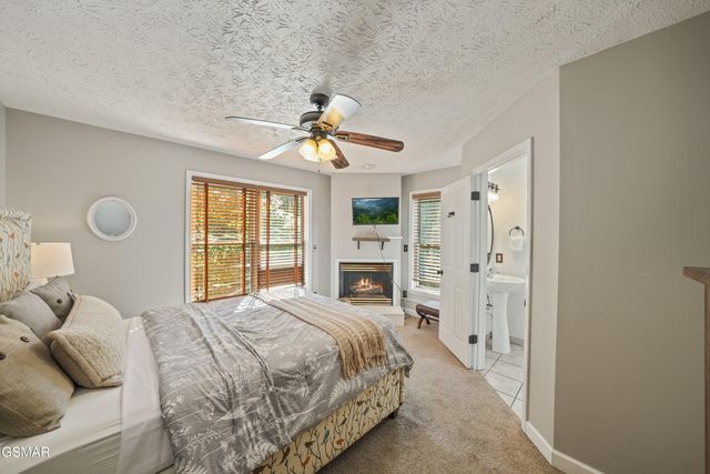 1110 Ski Mtn Road, Gatlinburg, TN 37738