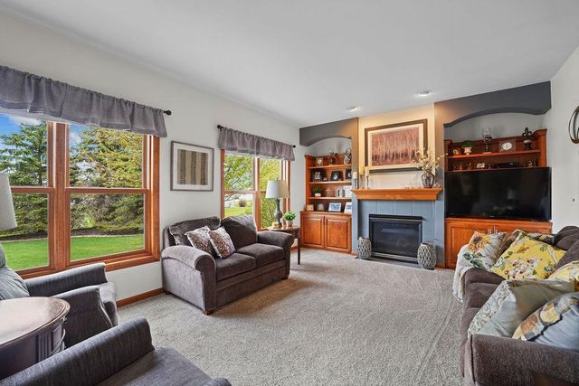 1644 PENDLETON ROAD, Neenah, WI 54956