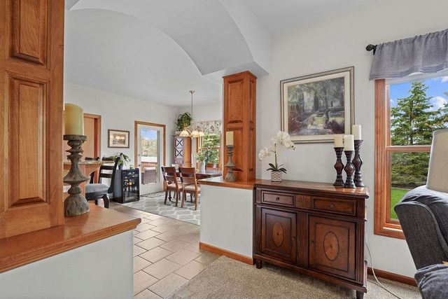 1644 PENDLETON ROAD, Neenah, WI 54956