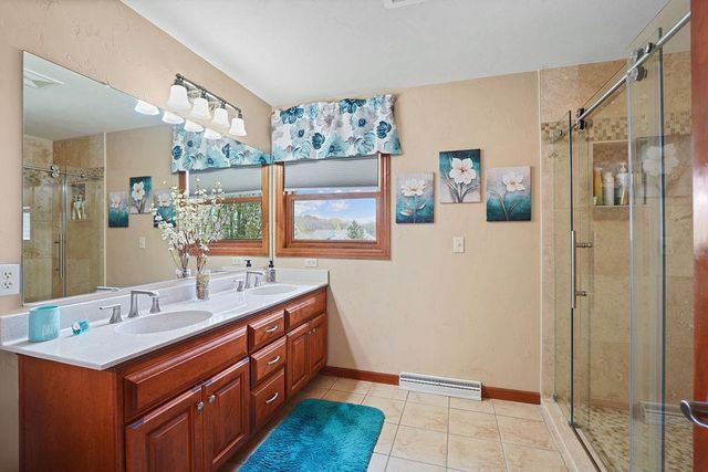 1644 PENDLETON ROAD, Neenah, WI 54956