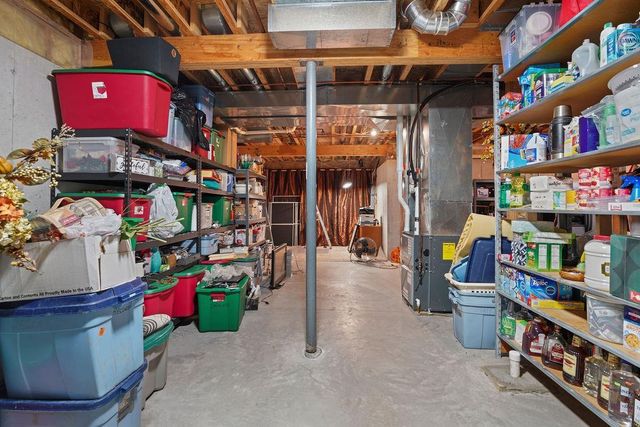1644 PENDLETON ROAD, Neenah, WI 54956