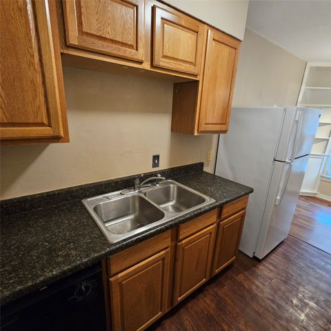 3911 Prescott Avenue 6, Dallas, TX 75219