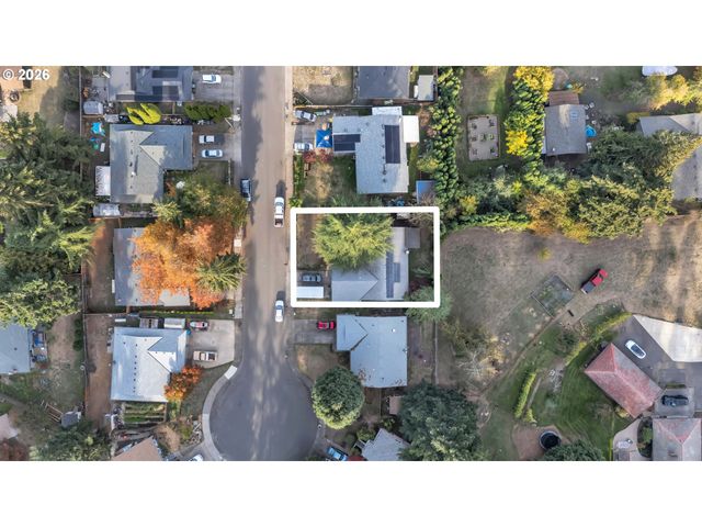 2848 Se LONNY Ct, Hillsboro, OR 97123