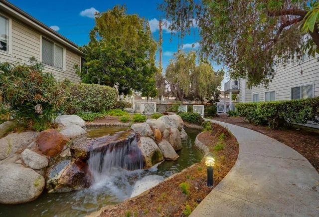 22232 S Vermont Ave 104D, Torrence, CA 90502
